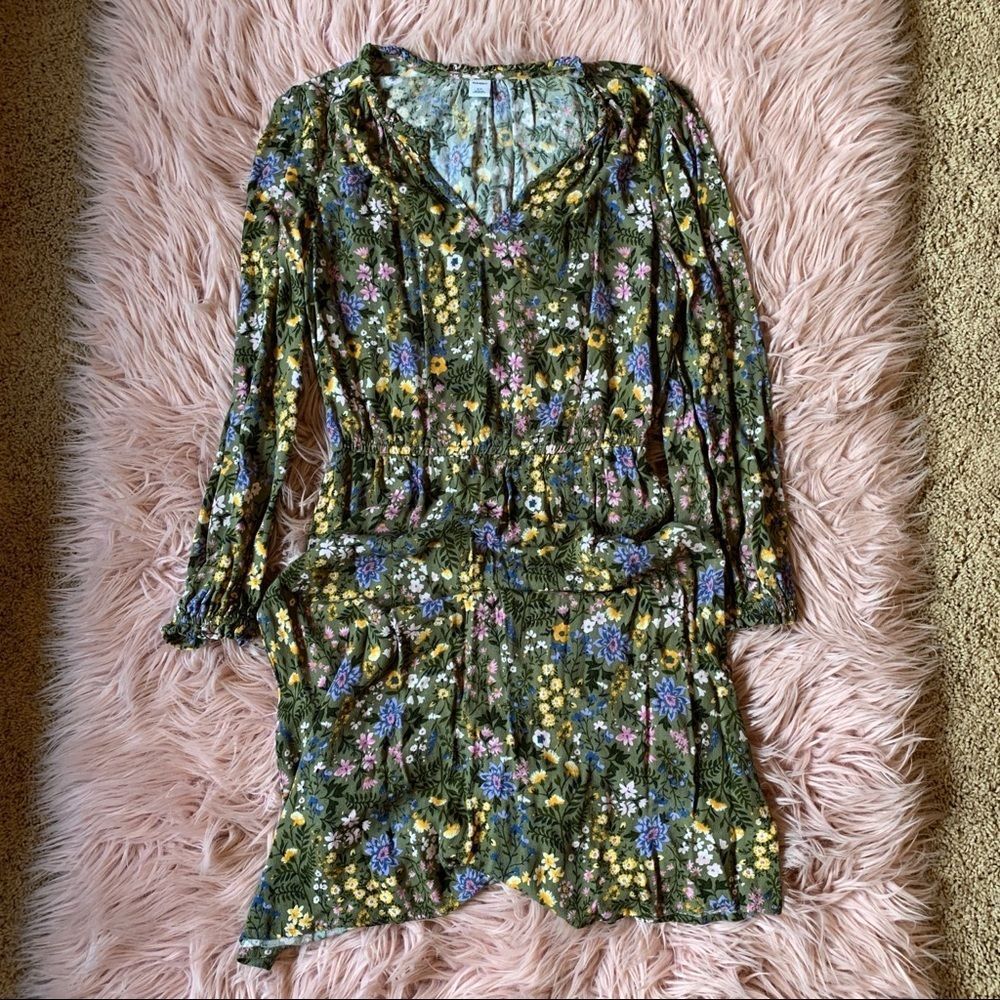 Lovely Spring Dress - Picture 3 of 5